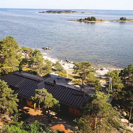 North - Svaerdskog Sword Forest * Hanko